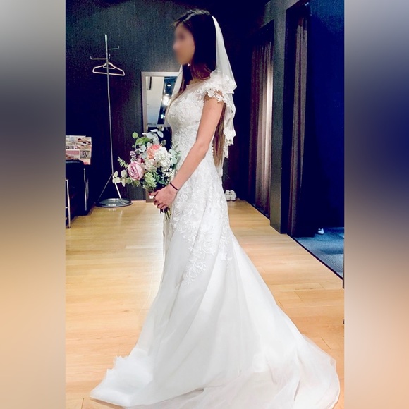 Brand New Wedding Dress from Japan 🇯🇵 - Picture 3 of 6